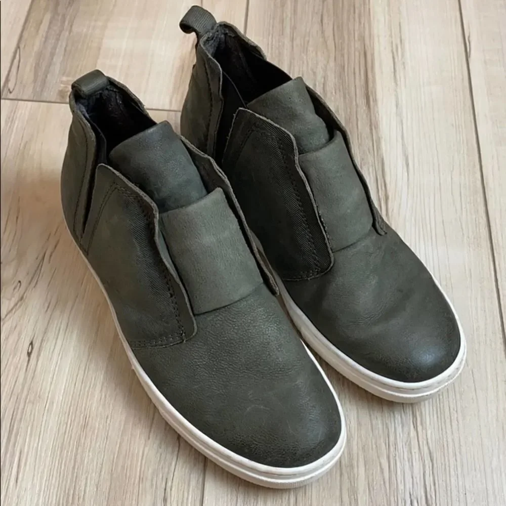 Miz Mooz Leather High Top Sneakers Sage Green 7